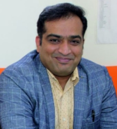 Dr. Vijay Kulkarni